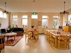 Eerste extra afbeelding van Bed and Breakfast Hofstede Oostrijk, boerenbedstee en ontbijt in Delfgauw