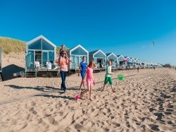 Vergrote afbeelding van Bijzonder overnachten Landal Beach Resort Ooghduyne Strandhuisjes in Julianadorp aan Zee