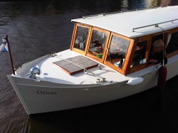 Vergrote afbeelding van Rondvaart, Boottocht Rondvaart Salonboot Den Haag & Delft in Den Haag