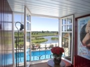 Voorbeeld afbeelding van Bed and Breakfast B&B Guesthouse Ensenada in Schoondijke