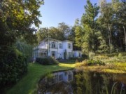 Voorbeeld afbeelding van Bed and Breakfast Art B&B Huize Hermine in Joppe