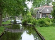 Voorbeeld afbeelding van Rondvaart, Botenverhuur Rondvaart en Botenverhuurbedrijf t Zwaantje in Giethoorn
